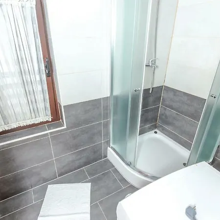 Two-bedroom Holiday In 度假居 诺维·维诺多尔斯基